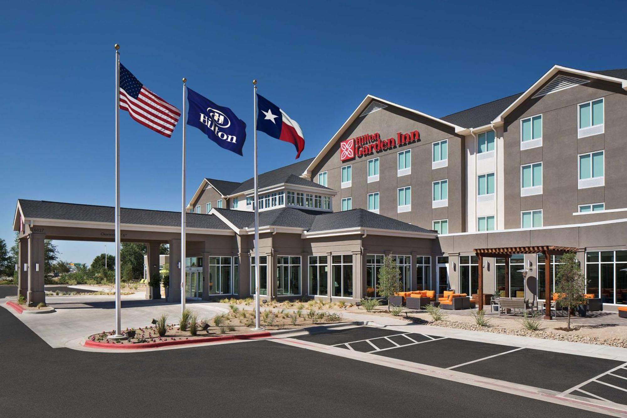 Hilton Garden Inn Lubbock Exterior photo